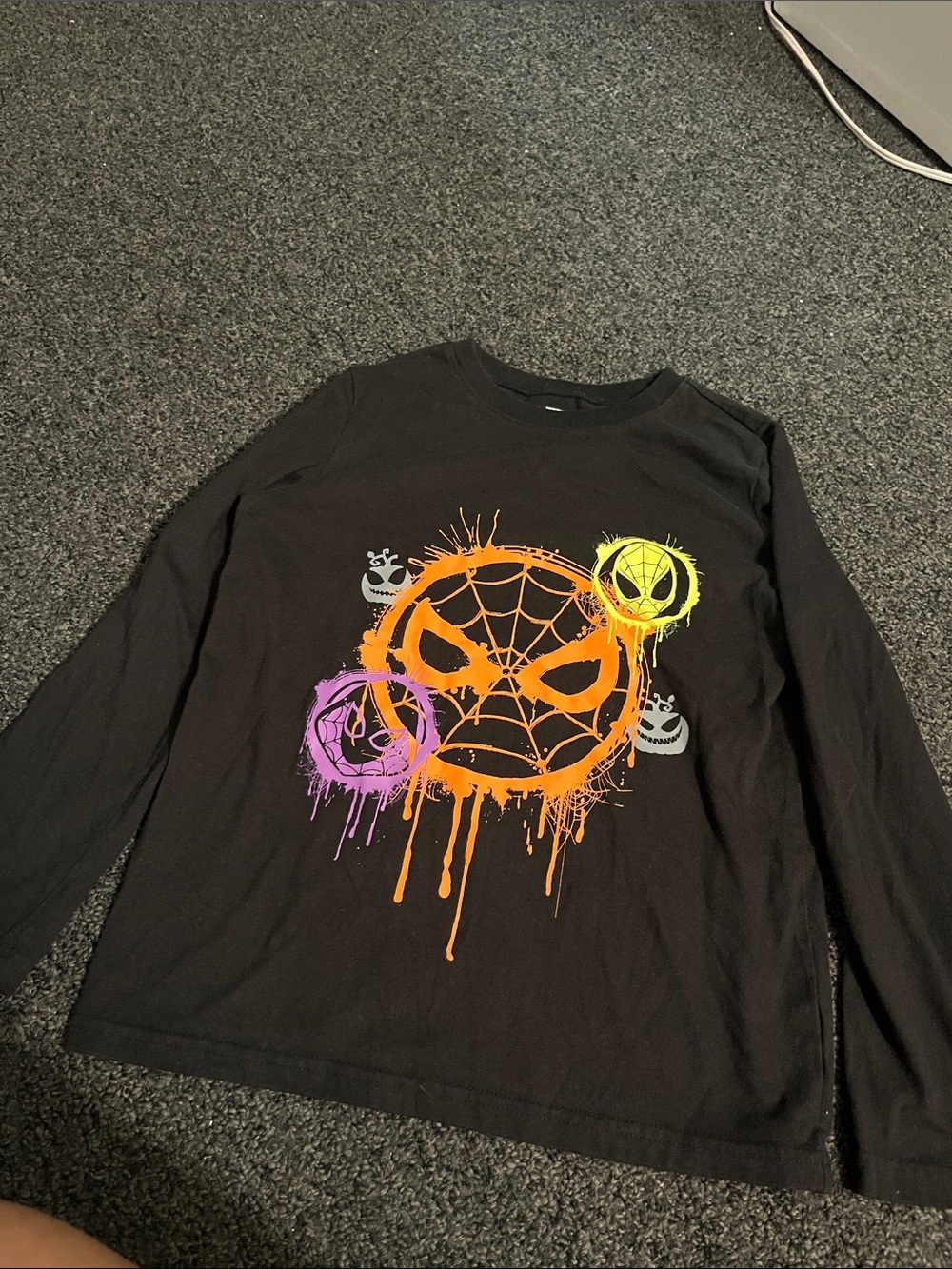 Marvel Black Long-Sleeve Spider Web Drip Graphic Tee